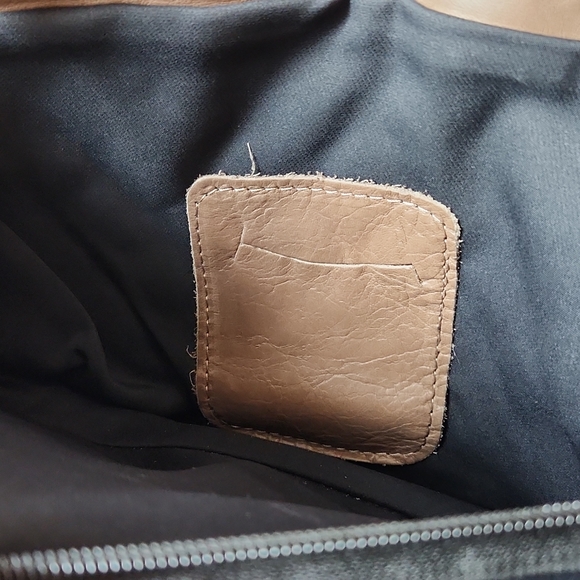 Italian Leather Bag - Picture 5 of 12